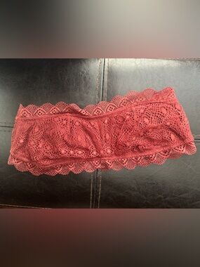 Urban Outfitters Rose Lace Bandeau Bralette with Underwire